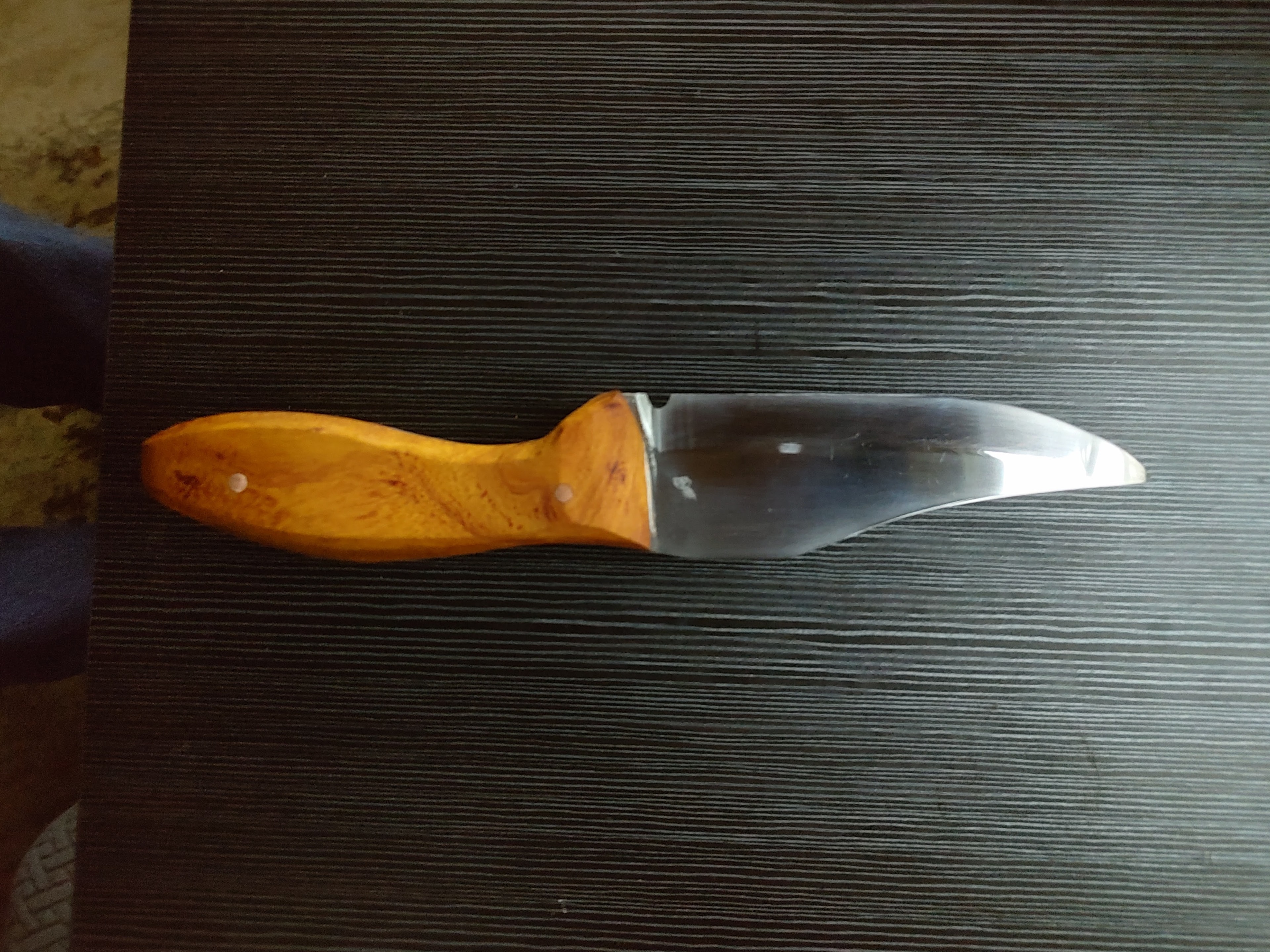 Handcrafted knife 3